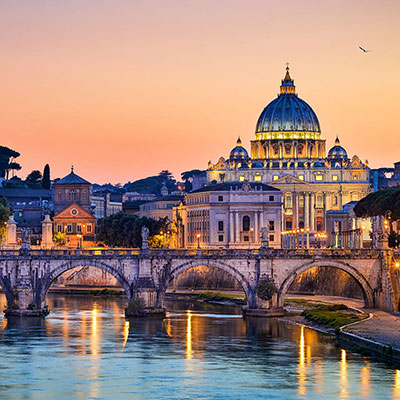 VaticanTour
Visit wings and collections where usually groups never go. Explore, in a private tour, the Museums, Sistine Chapel and Saint Peter's.